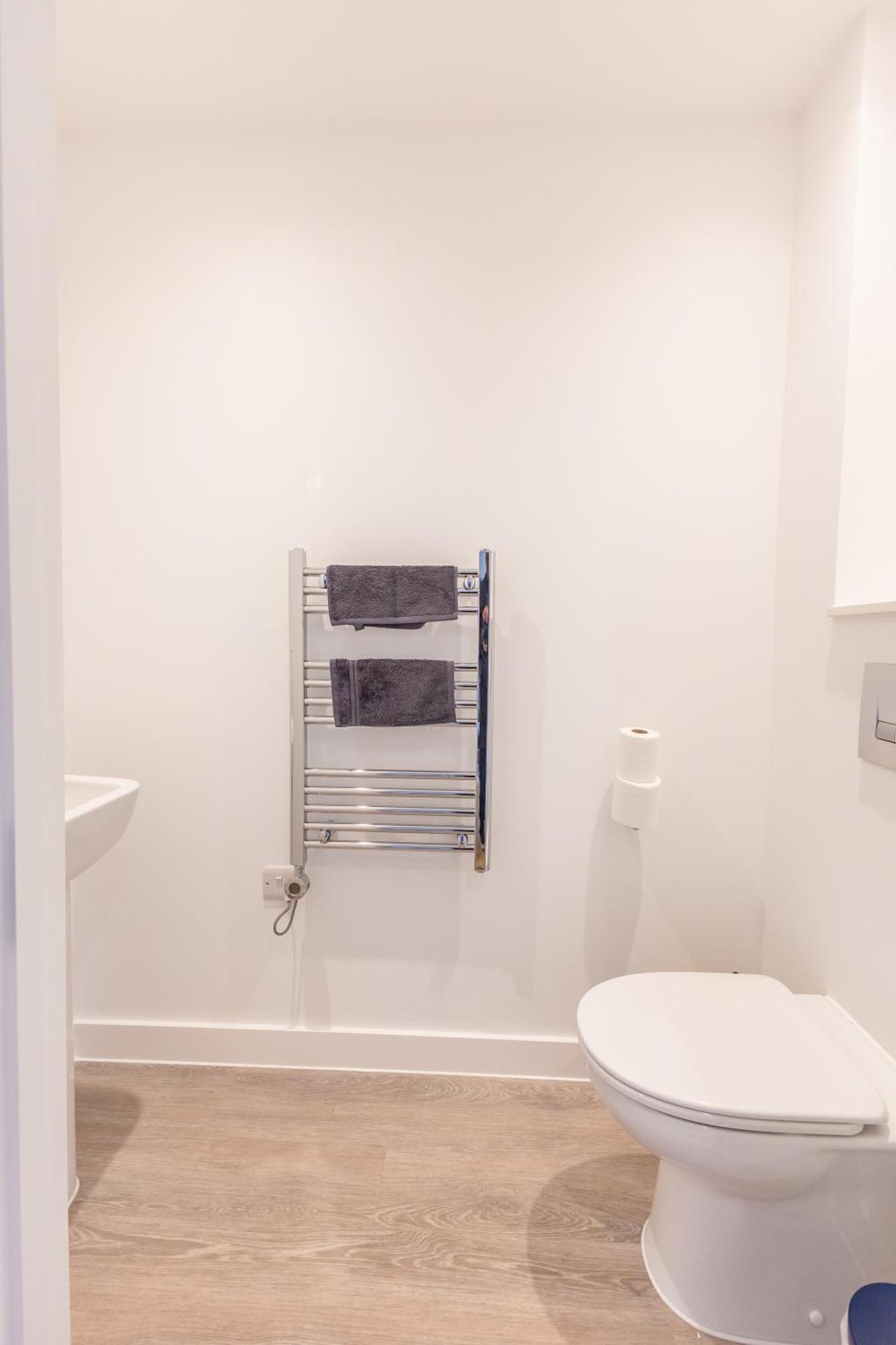 Stunning Modern 3 Bedroom Townhouse - Perfect Getaway Manchester Zewnętrze zdjęcie