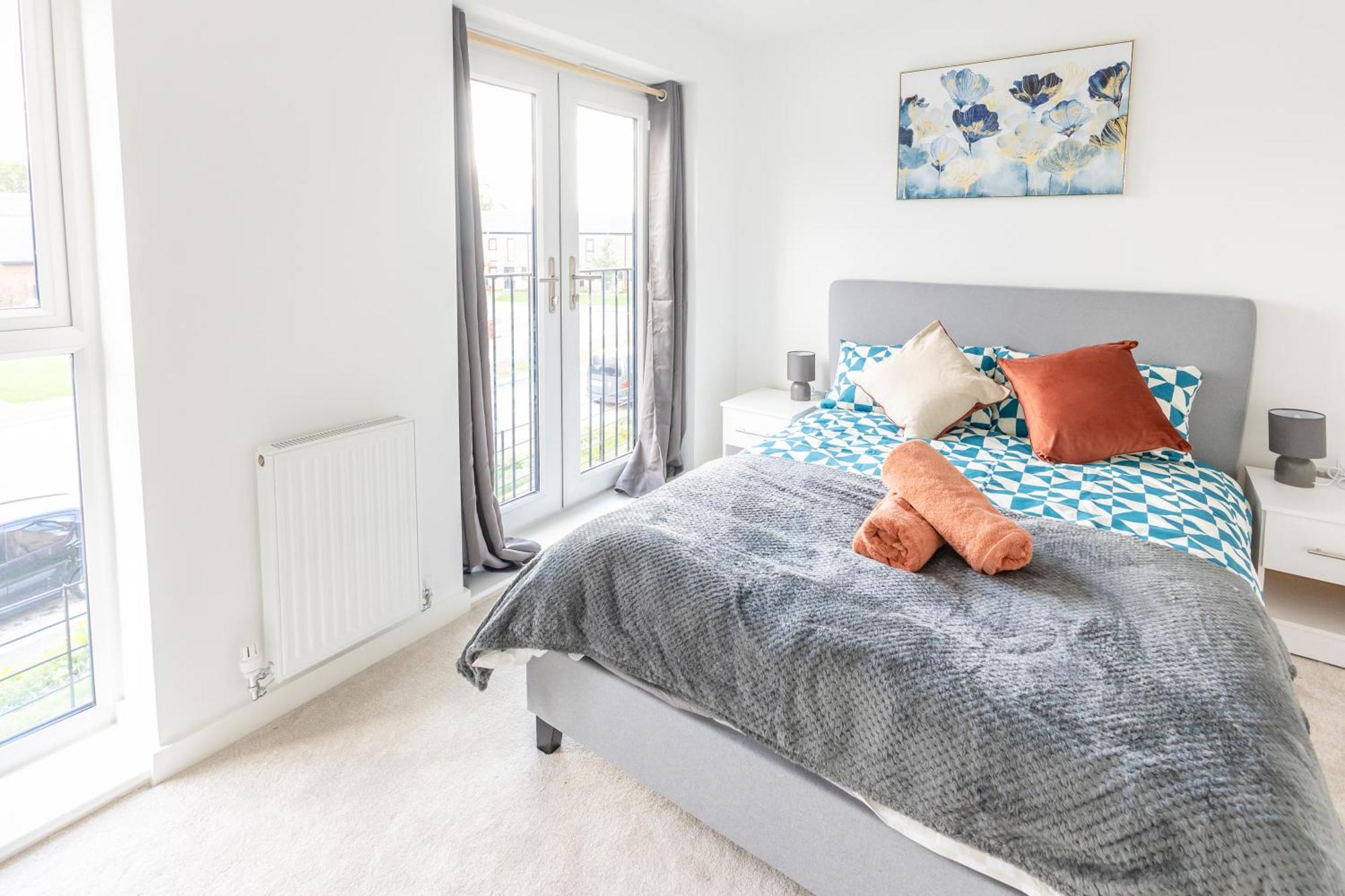 Stunning Modern 3 Bedroom Townhouse - Perfect Getaway Manchester Zewnętrze zdjęcie