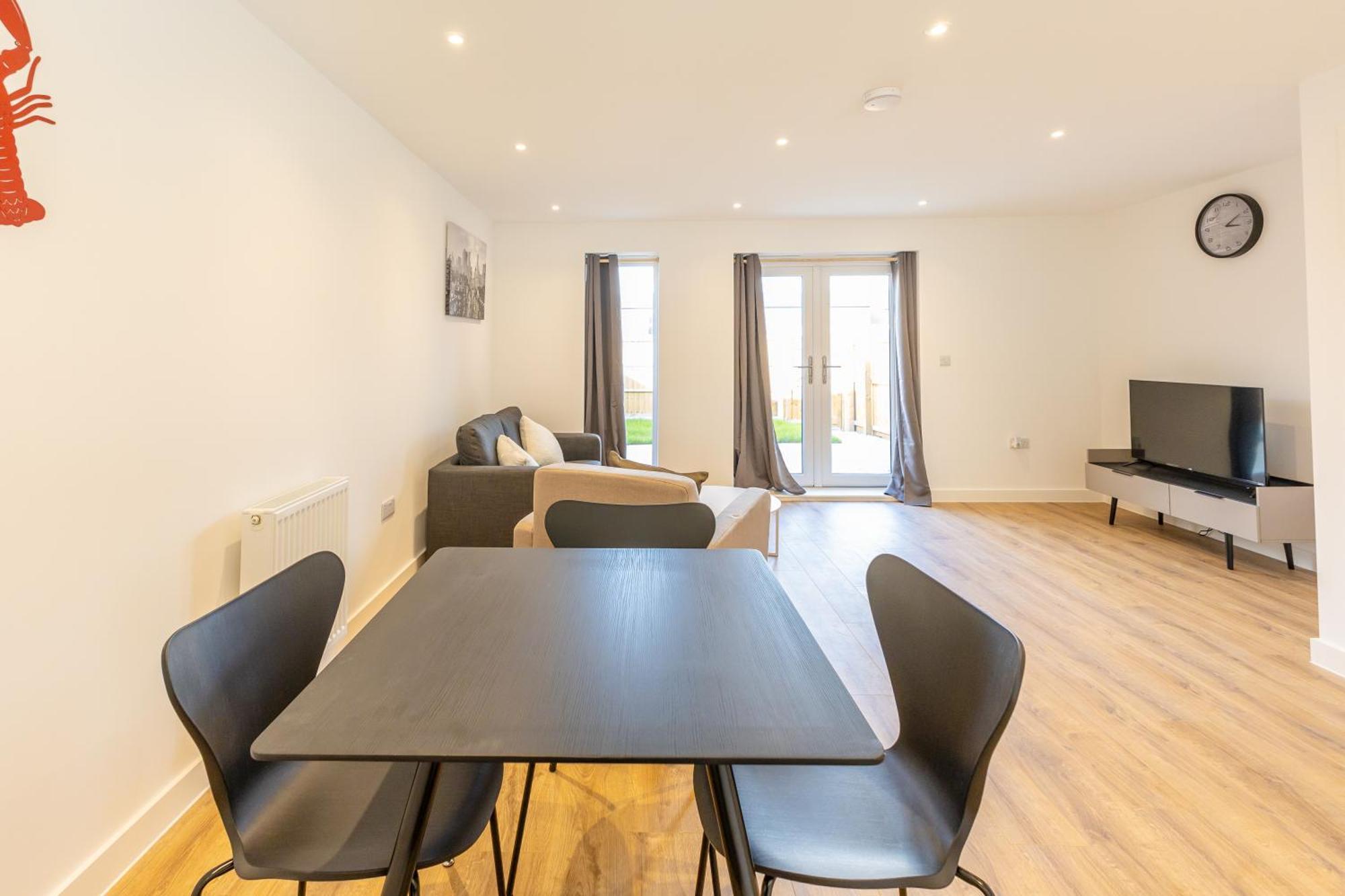 Stunning Modern 3 Bedroom Townhouse - Perfect Getaway Manchester Zewnętrze zdjęcie