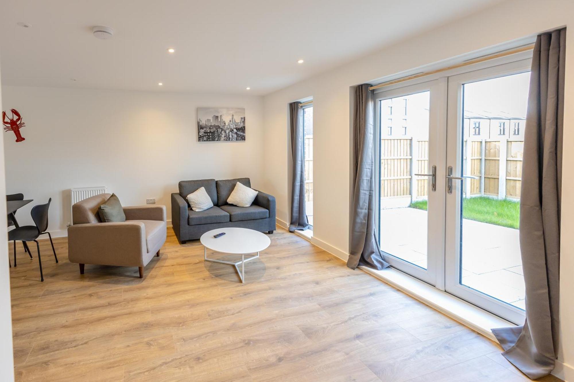 Stunning Modern 3 Bedroom Townhouse - Perfect Getaway Manchester Zewnętrze zdjęcie