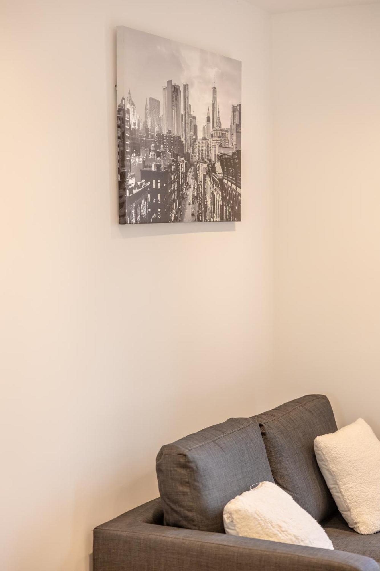 Stunning Modern 3 Bedroom Townhouse - Perfect Getaway Manchester Zewnętrze zdjęcie