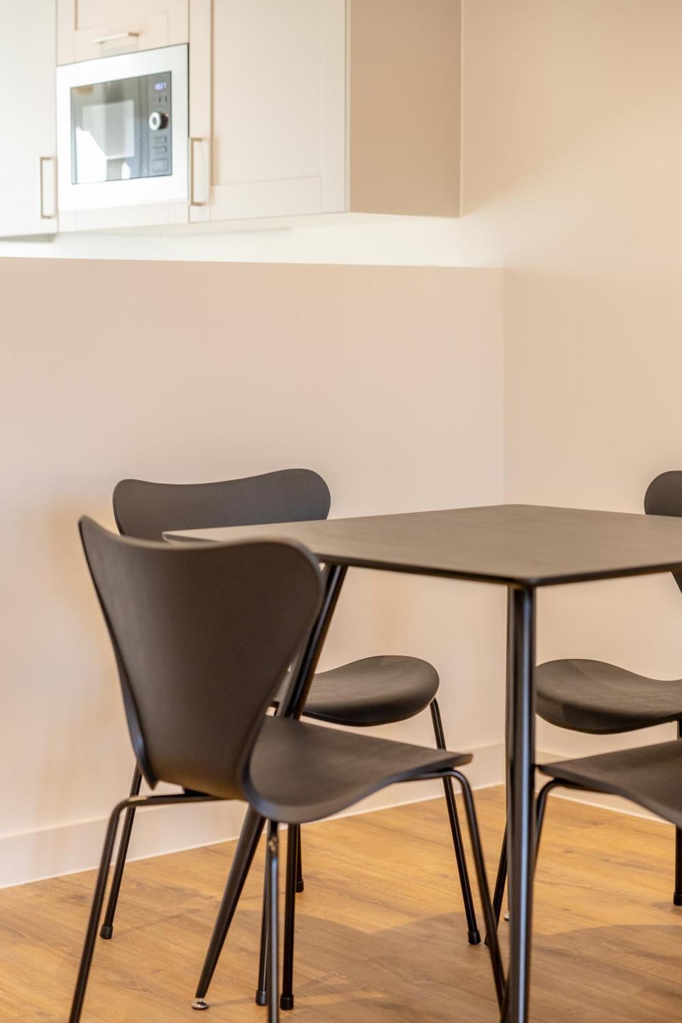 Stunning Modern 3 Bedroom Townhouse - Perfect Getaway Manchester Zewnętrze zdjęcie